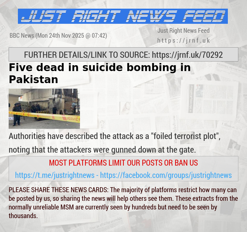 Five dead in suicide bombing in Pakistan